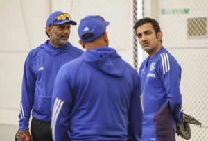 Michael Clarke Urges 'No-Brainer' Selection for Gambhir's India Ahead of Must-Win England Test