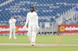 Jofra Archer Skips England Training Session Due to Family Emergency Ahead of Second Test Against India