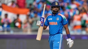 Shreyas Iyer's Asia Cup omission is weird: AB de Villiers hints at off-field factors